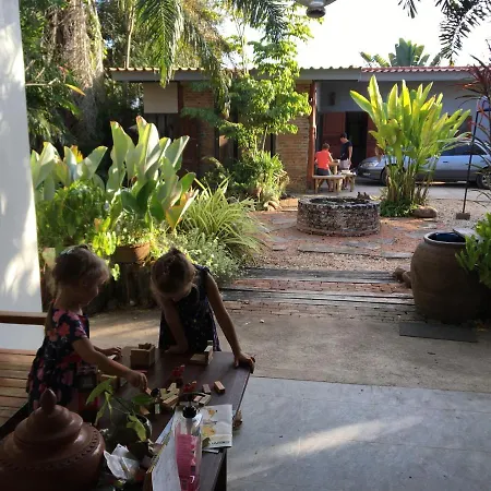 Baan Mali Lampang Homestay Exterior photo
