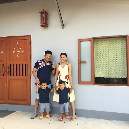 Baan Mali Lampang Homestay Exterior photo