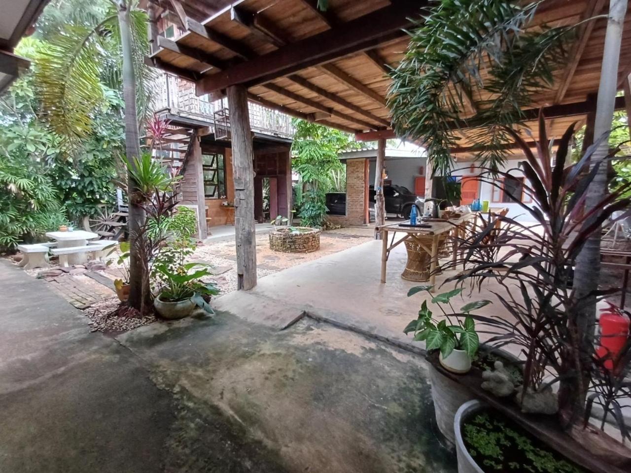 Baan Mali Farm stay Lampang